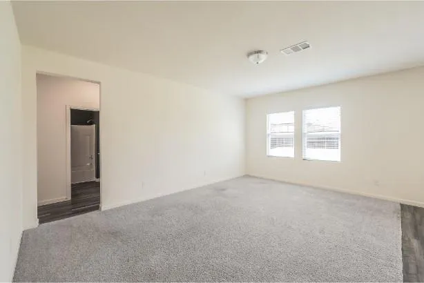 $2,650 | 8 Winship Drive, Edgecliff Village, TX 76134