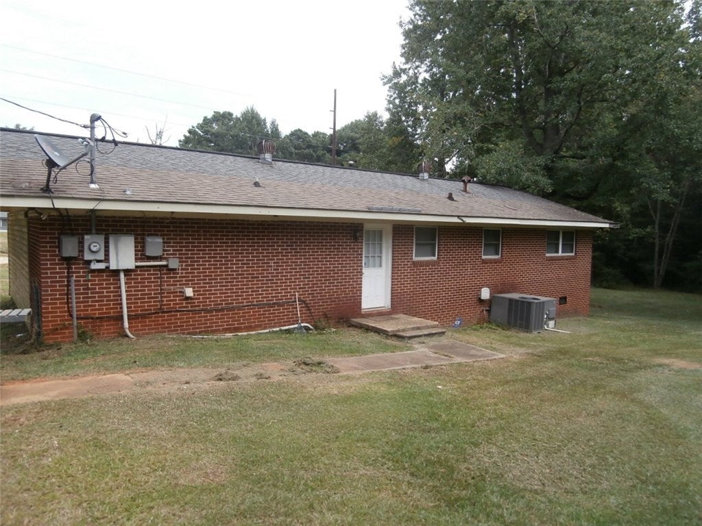 205 Crawford Road Opelika, AL 36804 - Photo 14 of 19 Gallery Image 14