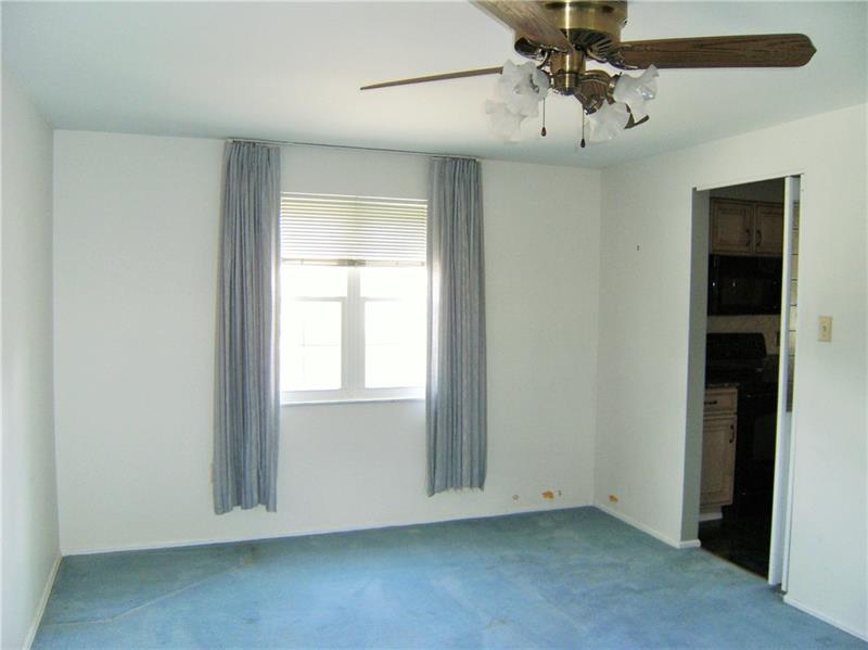 3674 Brodhead Road Monaca, PA 15061 - Photo 11 of 25 Family Room/Office Looking Towards Kitchen