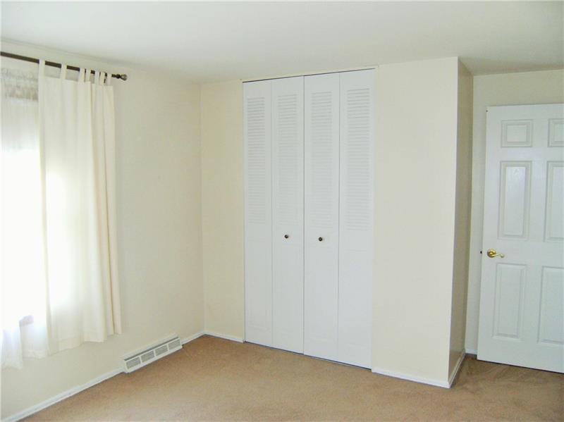 3674 Brodhead Road Monaca, PA 15061 - Photo 15 of 25 Bedroom 2