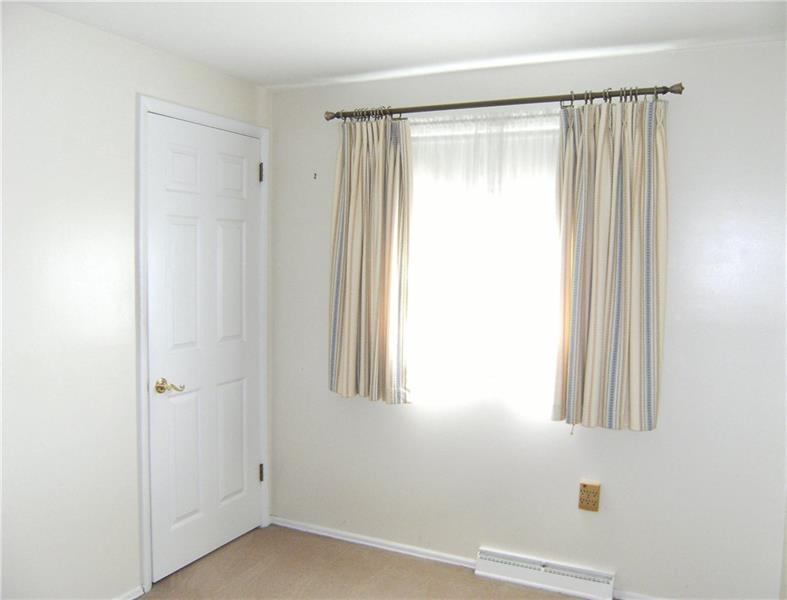 3674 Brodhead Road Monaca, PA 15061 - Photo 17 of 25 Bedroom 3