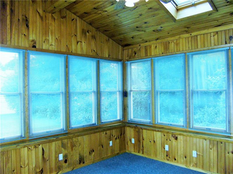 3674 Brodhead Road Monaca, PA 15061 - Photo 19 of 25 Great Room