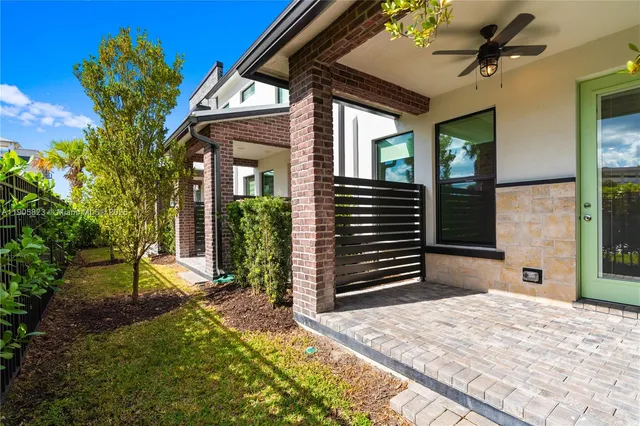 $4,100 | 8366 Northwest 7th Court, Plantation, FL 33324