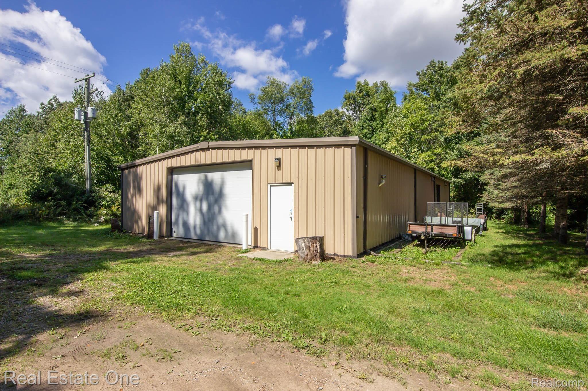 12395 Shaffer Road Davisburg, MI 48350 - Photo 47 of 53 IMG_1531.jpg
