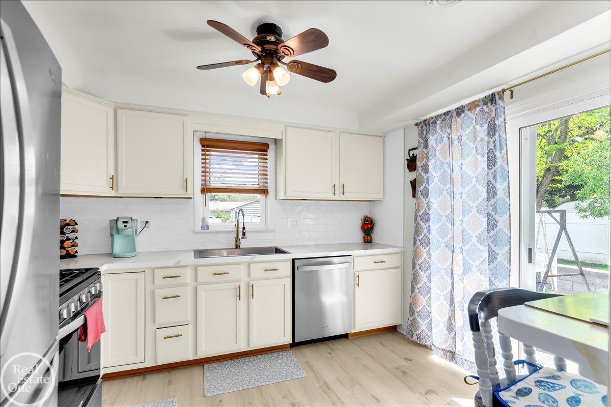 47840 Greenview Road Utica, MI 48317 - Photo 14 of 42