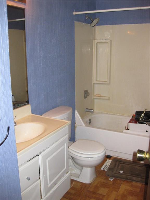 149 Summit Ridge Drive Bridgeville, PA 15017 - Photo 15 of 20 Full Bathroom