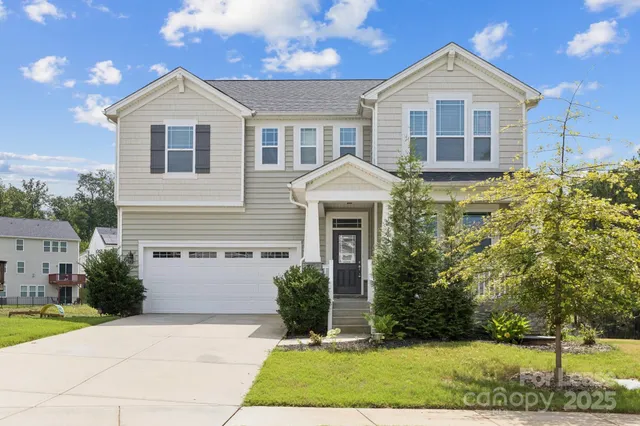 $3,300 | 17121 Carolina Pine Row, Charlotte, NC 28278