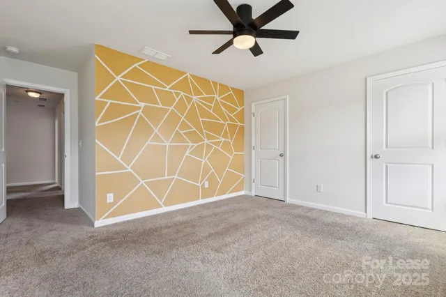 $3,300 | 17121 Carolina Pine Row, Charlotte, NC 28278