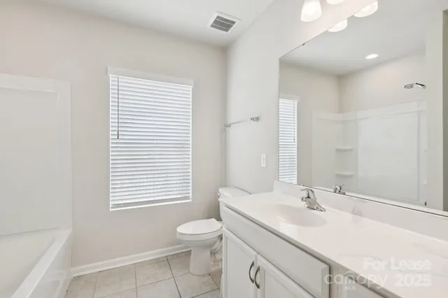 $3,300 | 17121 Carolina Pine Row, Charlotte, NC 28278