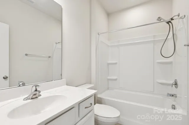 $3,300 | 17121 Carolina Pine Row, Charlotte, NC 28278