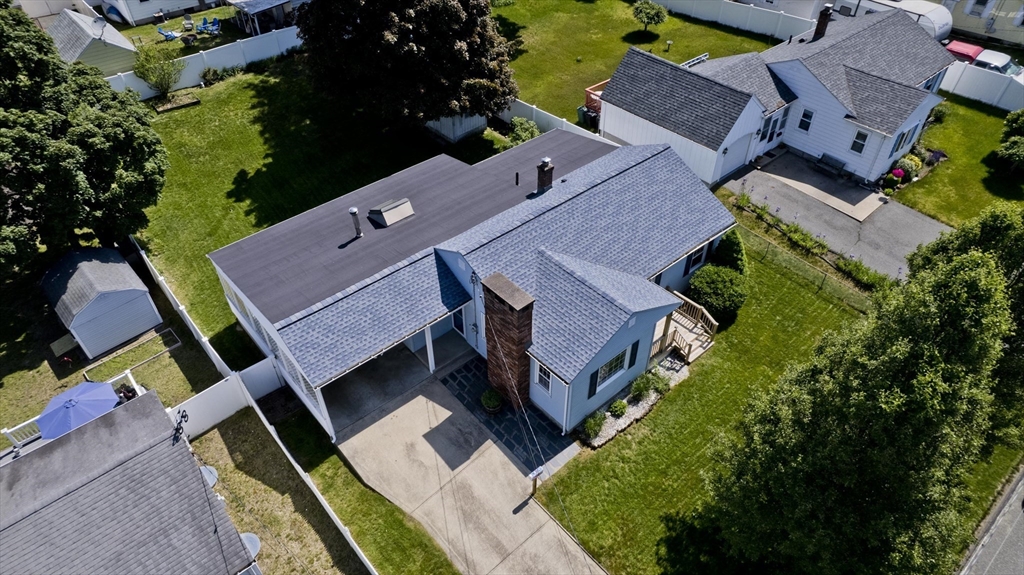 141 West Canton Circle Springfield, MA 01104 - Photo 5 of 42 Gallery Image 5