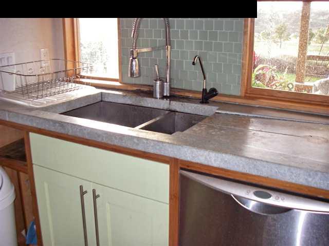 60 South Holokai Road Haiku, HI 96708 - Photo 10 of 30 a view of a kitchen counter top of a house