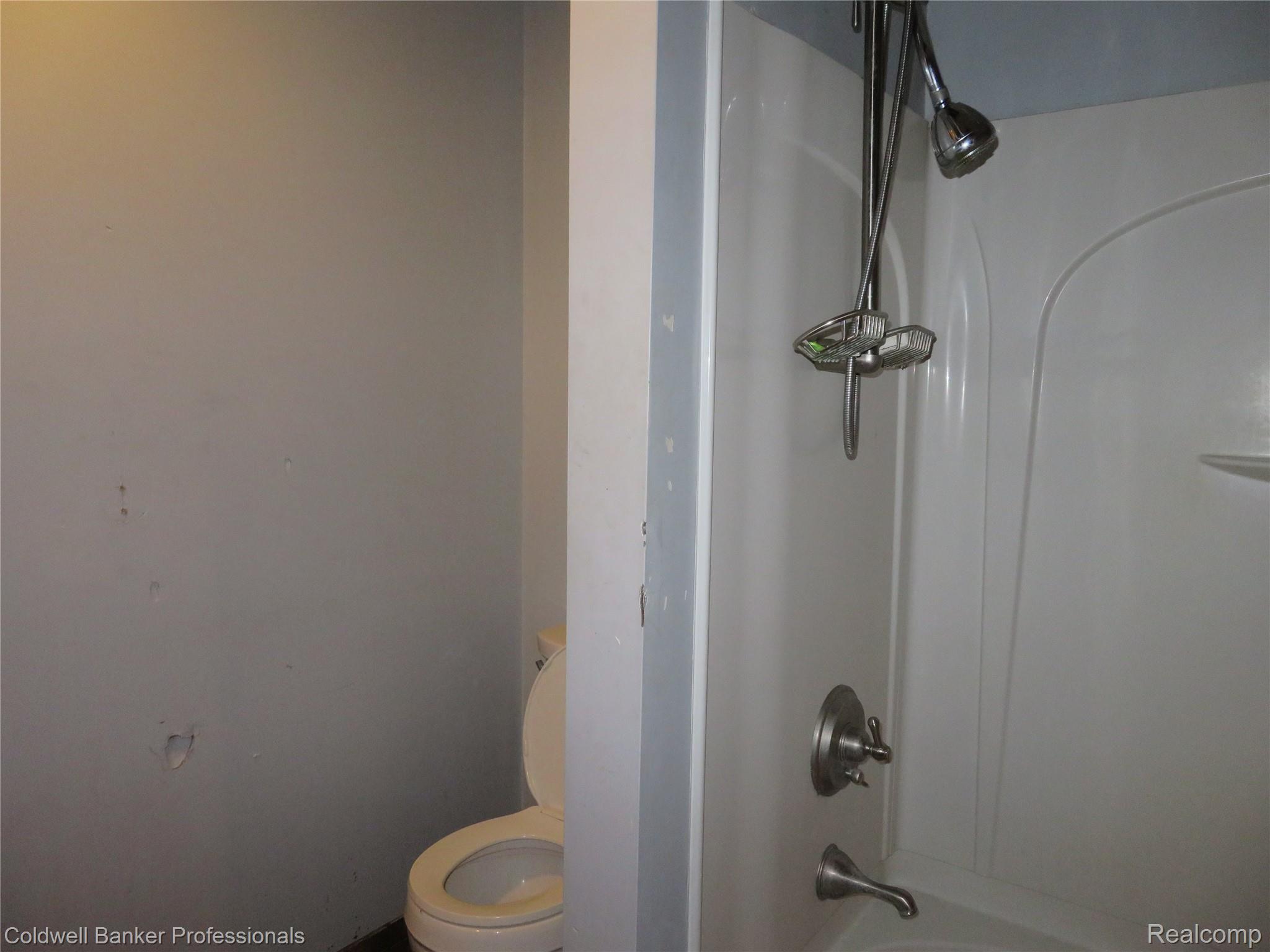 4418 Mack Road Howell, MI 48855 - Photo 35 of 42 IMG_3009.JPG
