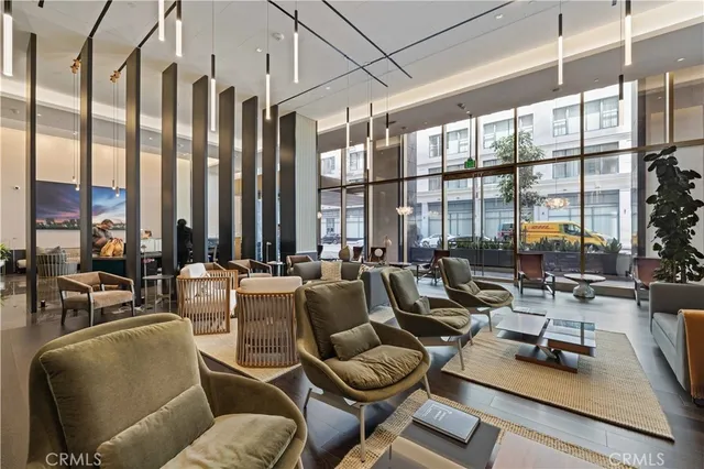 $2,050 | 400 South Broadway, Unit 1202, Los Angeles, CA 90013