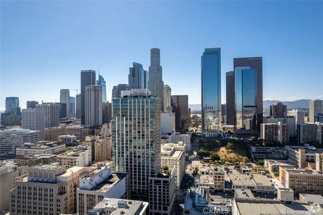 $2,050 | 400 South Broadway, Unit 1202, Los Angeles, CA 90013