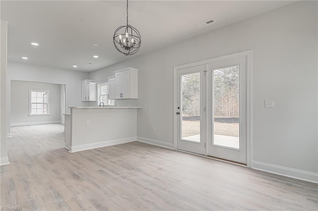 5303 Ridgefall Road Greensboro, NC 27410 - Photo 12 of 32