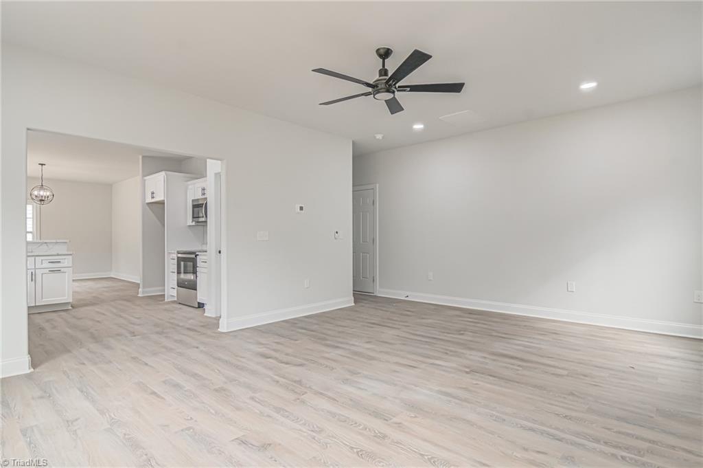 5303 Ridgefall Road Greensboro, NC 27410 - Photo 4 of 32