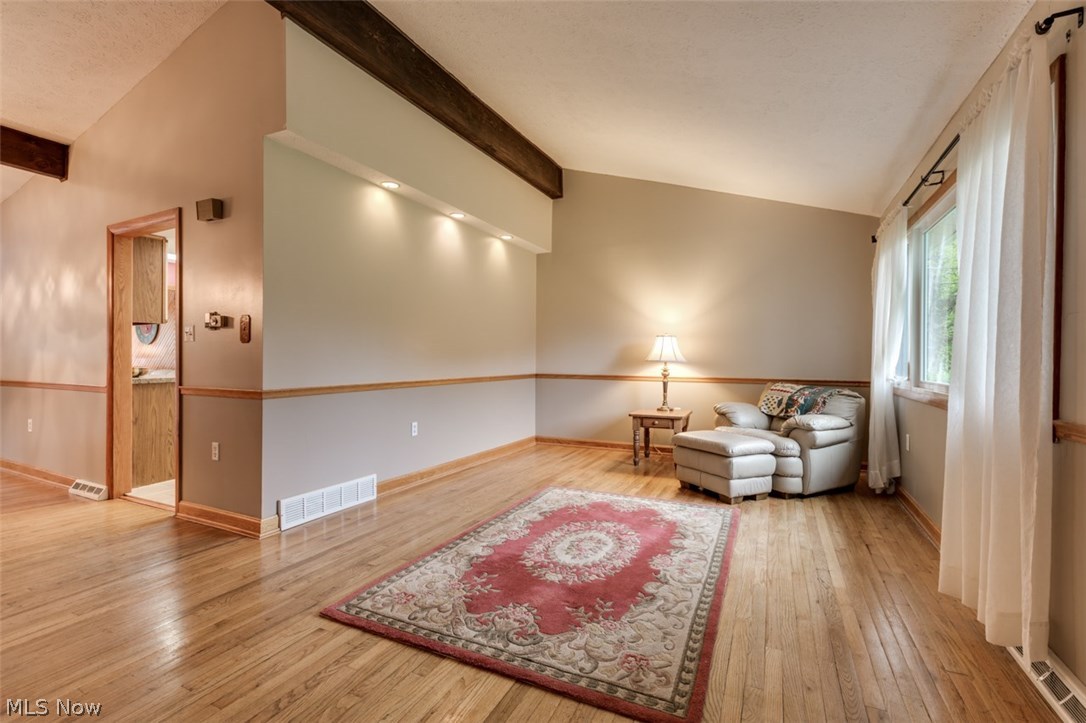 16029 Messenger Road Chagrin Falls, OH 44023 - Photo 10 of 28 Gallery Image 10