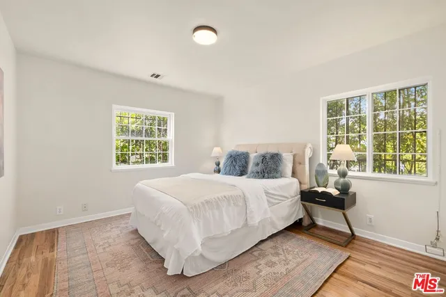 $1,799,000 | 613 North Detroit Street, Los Angeles, CA 90036