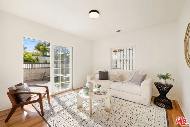 $1,799,000 | 613 North Detroit Street, Los Angeles, CA 90036