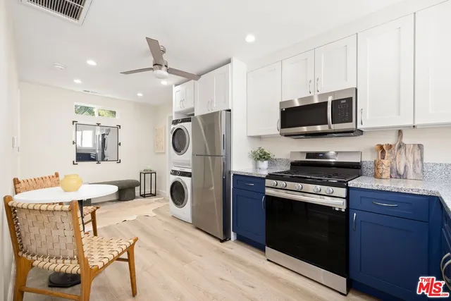 $1,799,000 | 613 North Detroit Street, Los Angeles, CA 90036