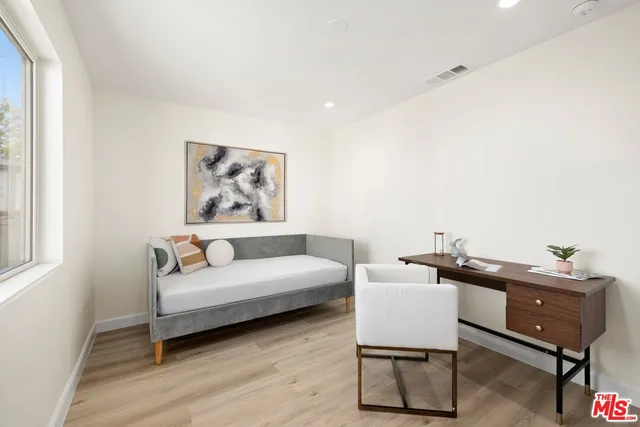 $1,799,000 | 613 North Detroit Street, Los Angeles, CA 90036