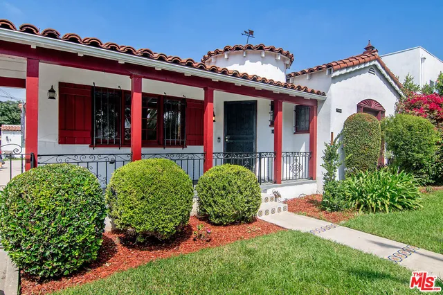 $1,799,000 | 613 North Detroit Street, Los Angeles, CA 90036