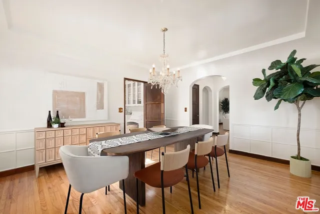 $1,799,000 | 613 North Detroit Street, Los Angeles, CA 90036