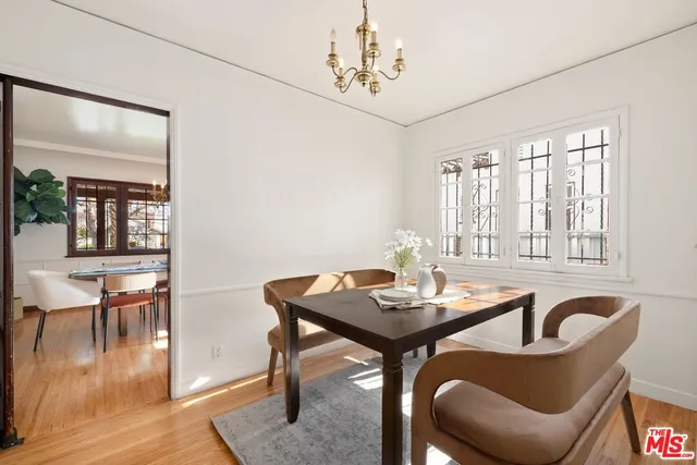 $1,799,000 | 613 North Detroit Street, Los Angeles, CA 90036