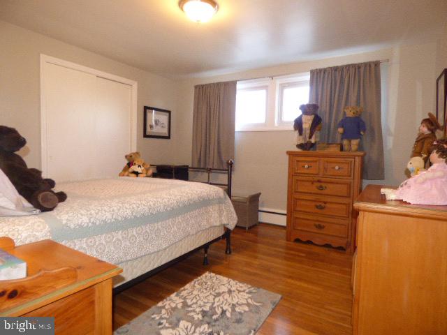 437 Edgehill Road York, PA 17403 - Photo 8 of 19 Bedroom