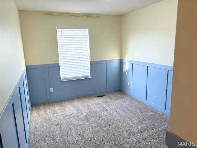 $2,300 | 223 Countryshire Drive, Lake St. Louis, MO 63367