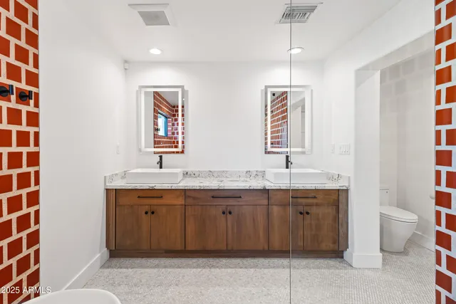 $2,250,000 | 4142 East Stanford Drive, Phoenix, AZ 85018