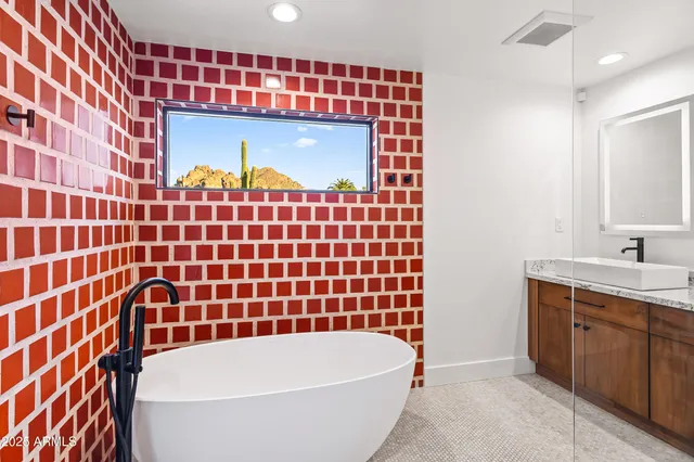 $2,250,000 | 4142 East Stanford Drive, Phoenix, AZ 85018