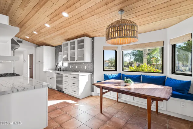 $2,250,000 | 4142 East Stanford Drive, Phoenix, AZ 85018