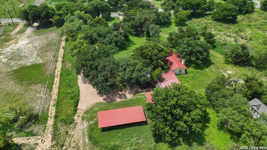 308 Hackberry Street Junction, TX 76849 - Photo 4 of 23