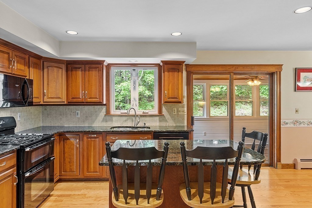 81 South Ashburnham Road Westminster, MA 01473 - Photo 9 of 33 Gallery Image 9