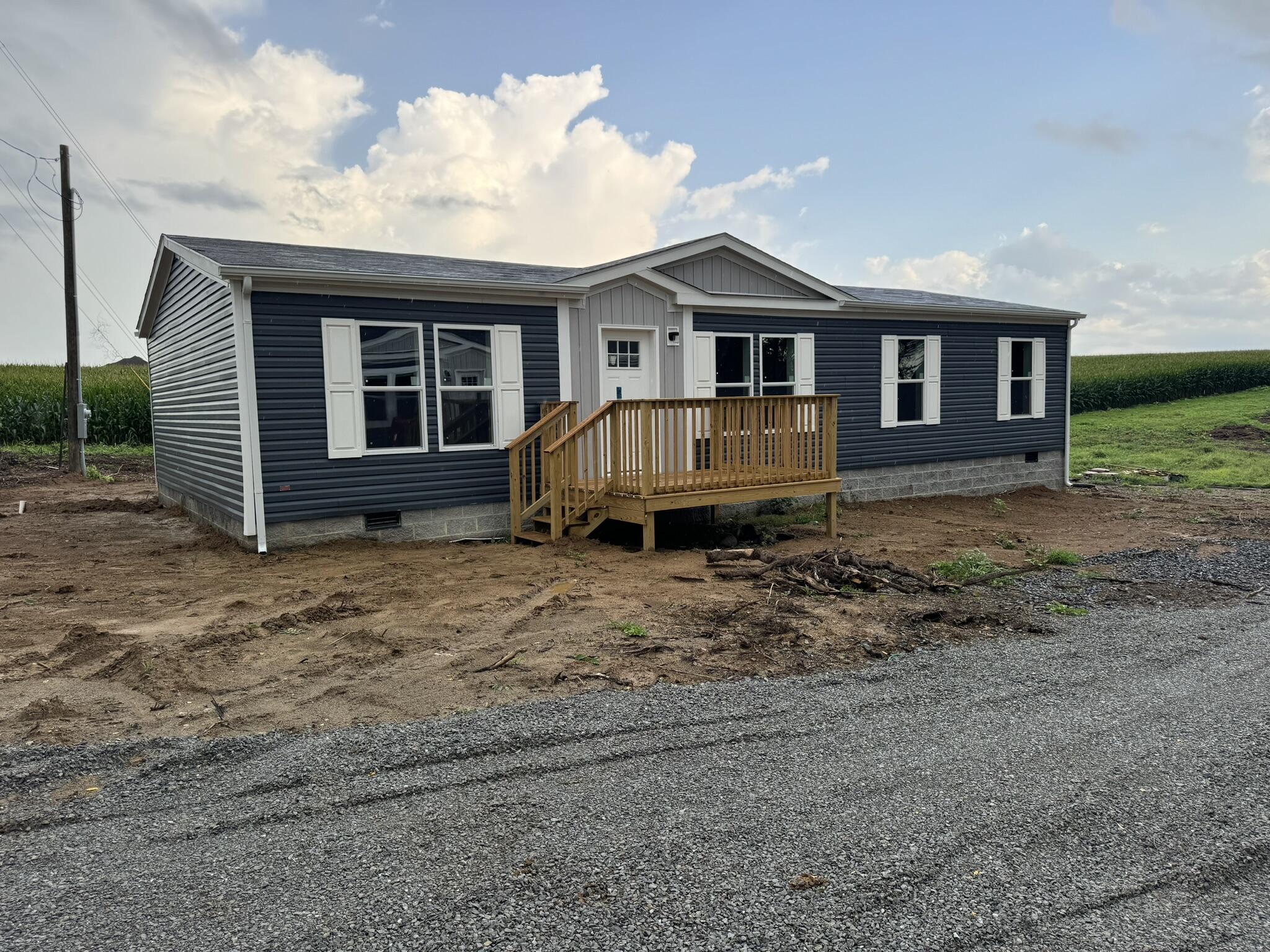 1070 Old Columbia Road Nancy, KY 42544 - Photo 2 of 22 IMG_0039