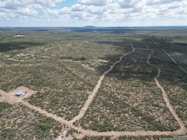 a picture of a bathroom