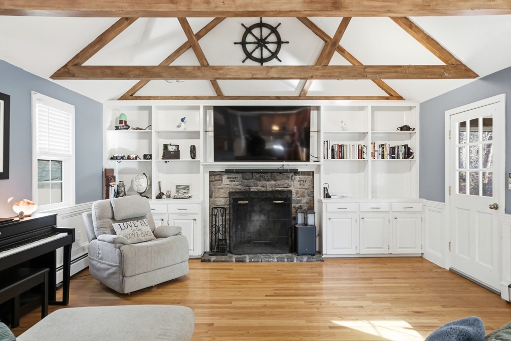 55 Cooke Road Plymouth, MA 02360 - Photo 12 of 39