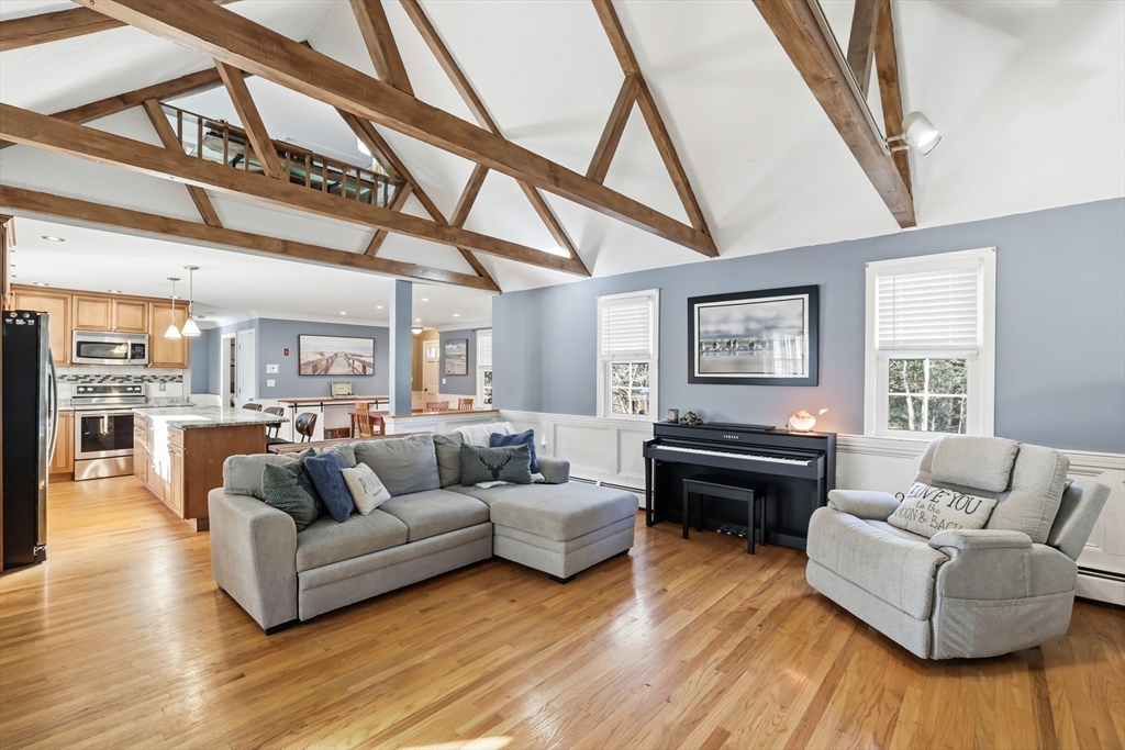 55 Cooke Road Plymouth, MA 02360 - Photo 13 of 39