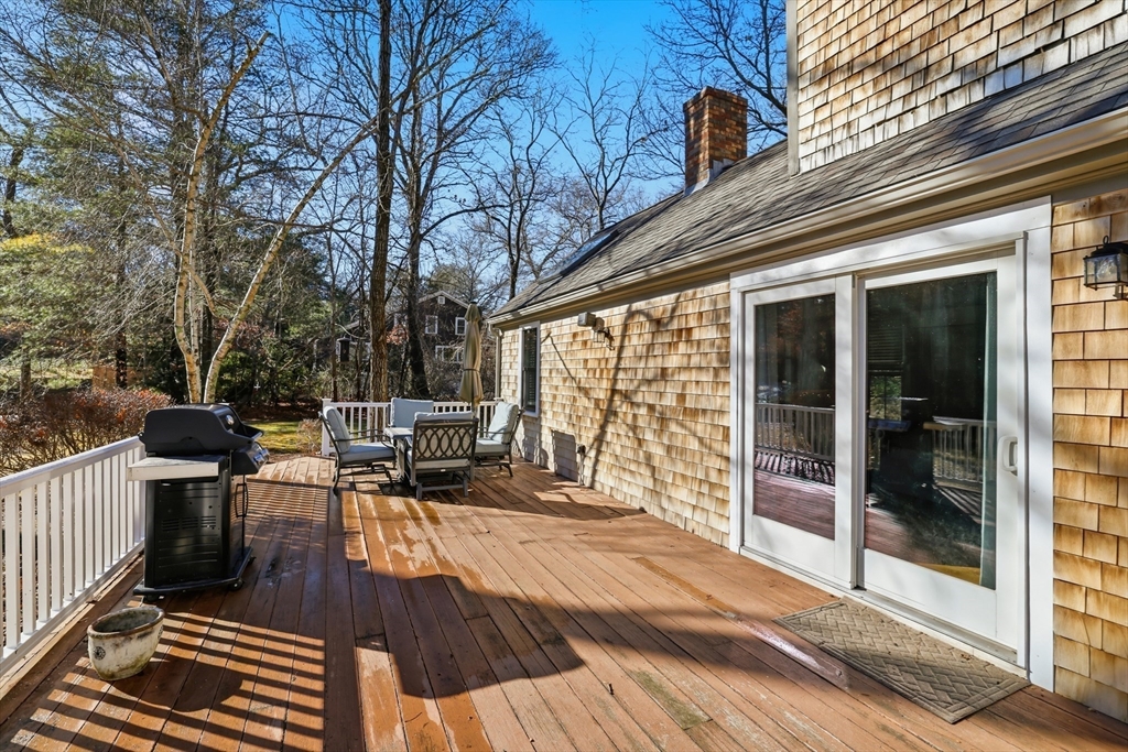 55 Cooke Road Plymouth, MA 02360 - Photo 17 of 39