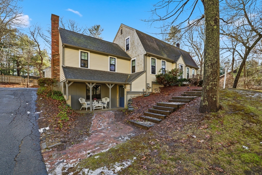 55 Cooke Road Plymouth, MA 02360 - Photo 2 of 39