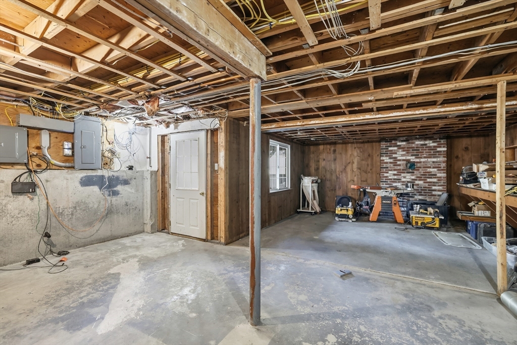 55 Cooke Road Plymouth, MA 02360 - Photo 30 of 39