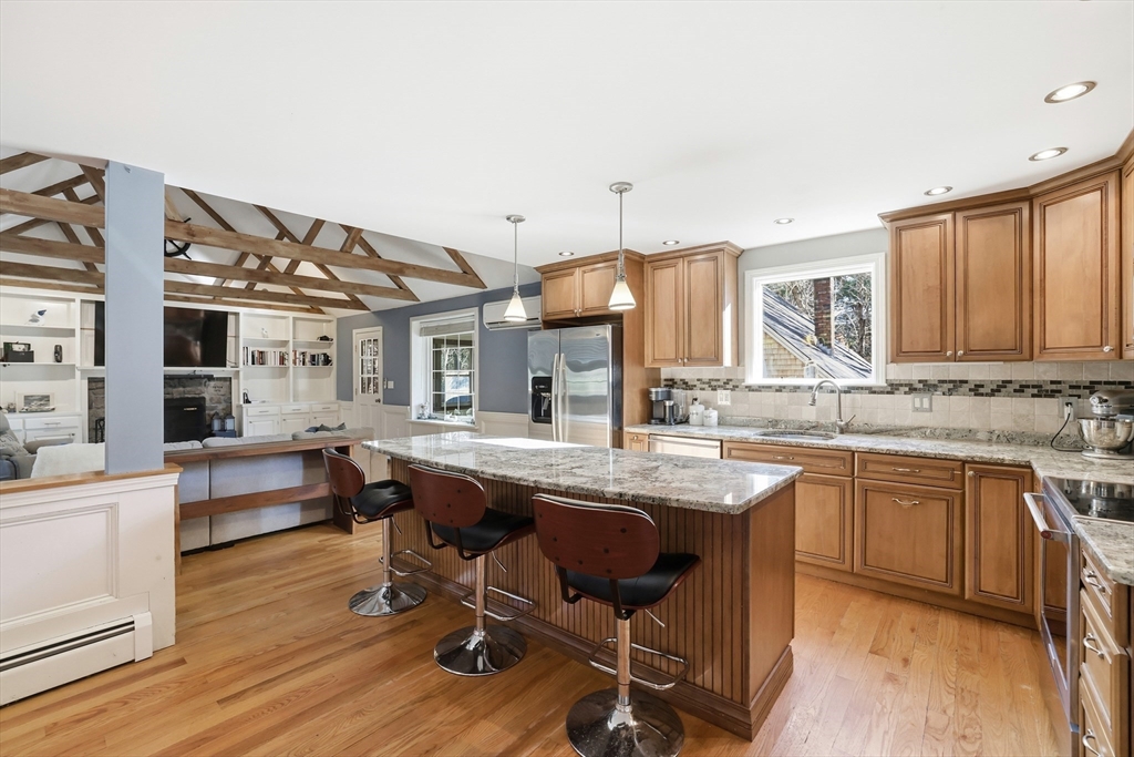 55 Cooke Road Plymouth, MA 02360 - Photo 8 of 39