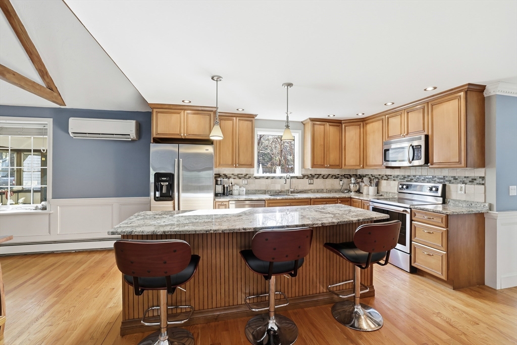 55 Cooke Road Plymouth, MA 02360 - Photo 9 of 39