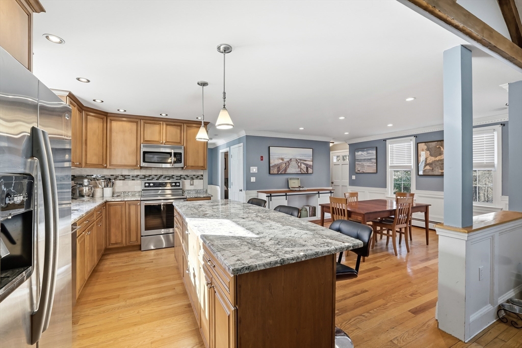 55 Cooke Road Plymouth, MA 02360 - Photo 10 of 39