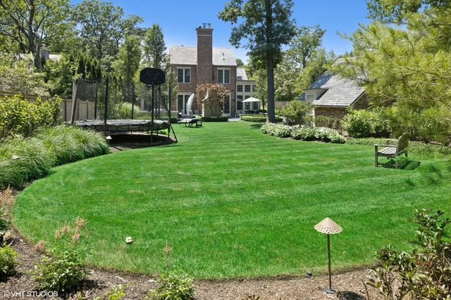 $3,200,000 | 725 Walden Road, Winnetka, IL 60093