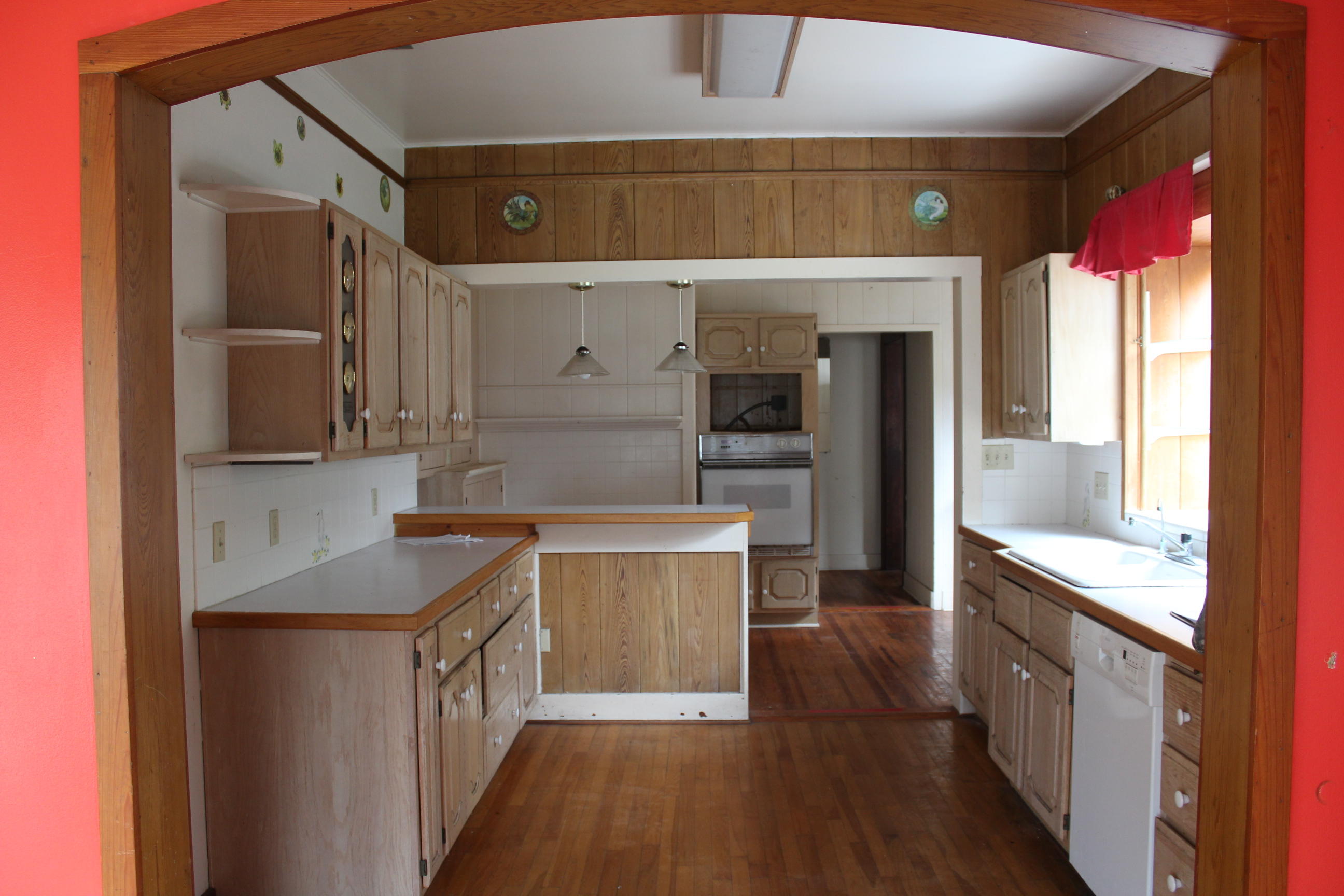 719 Bacom Point Road Pahokee, FL 33476 - Photo 8 of 10 Spacious Kitchen