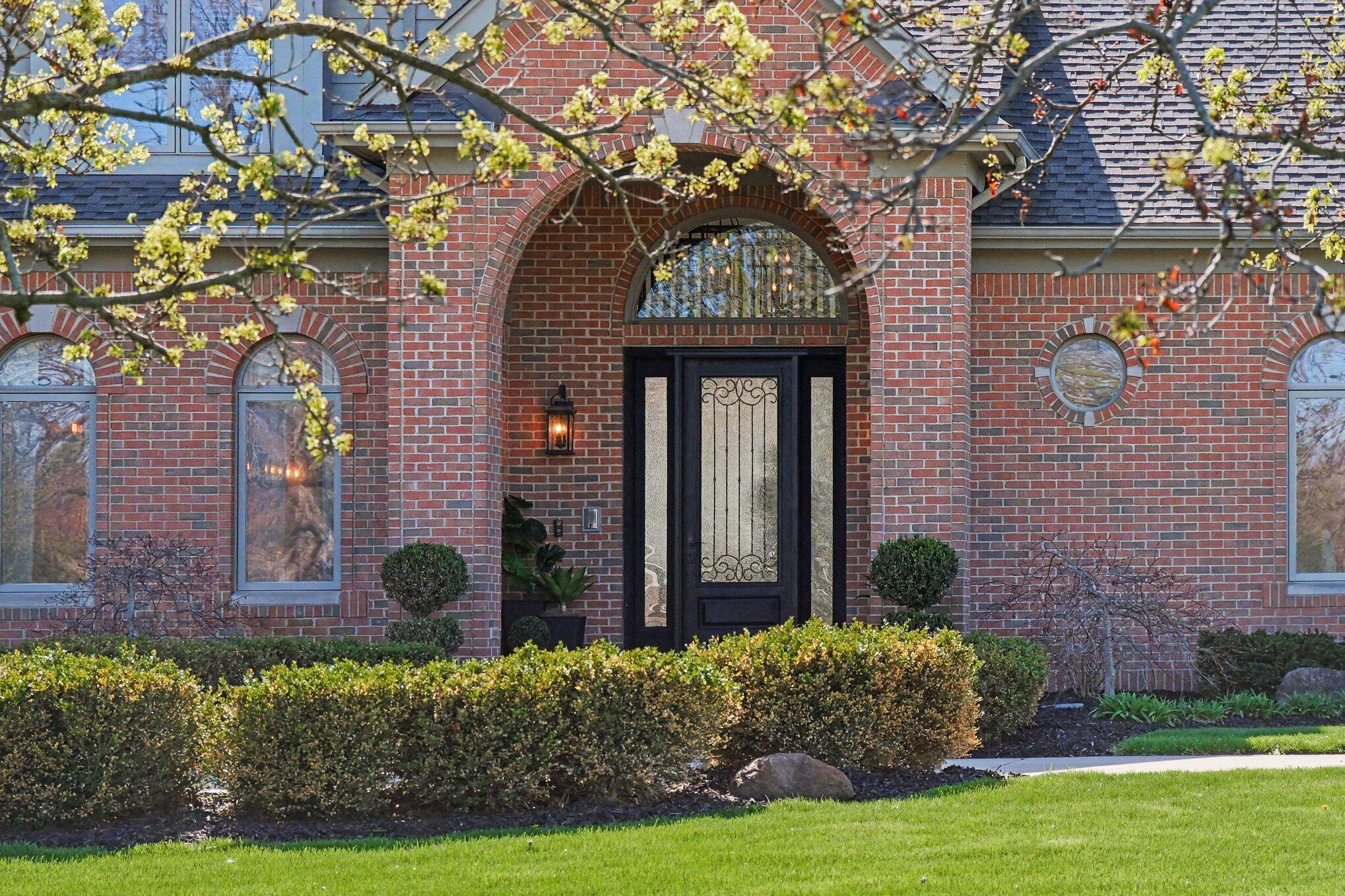 5050 Village Road Saline, MI 48176 - Photo 130 of 168 010_file_8075