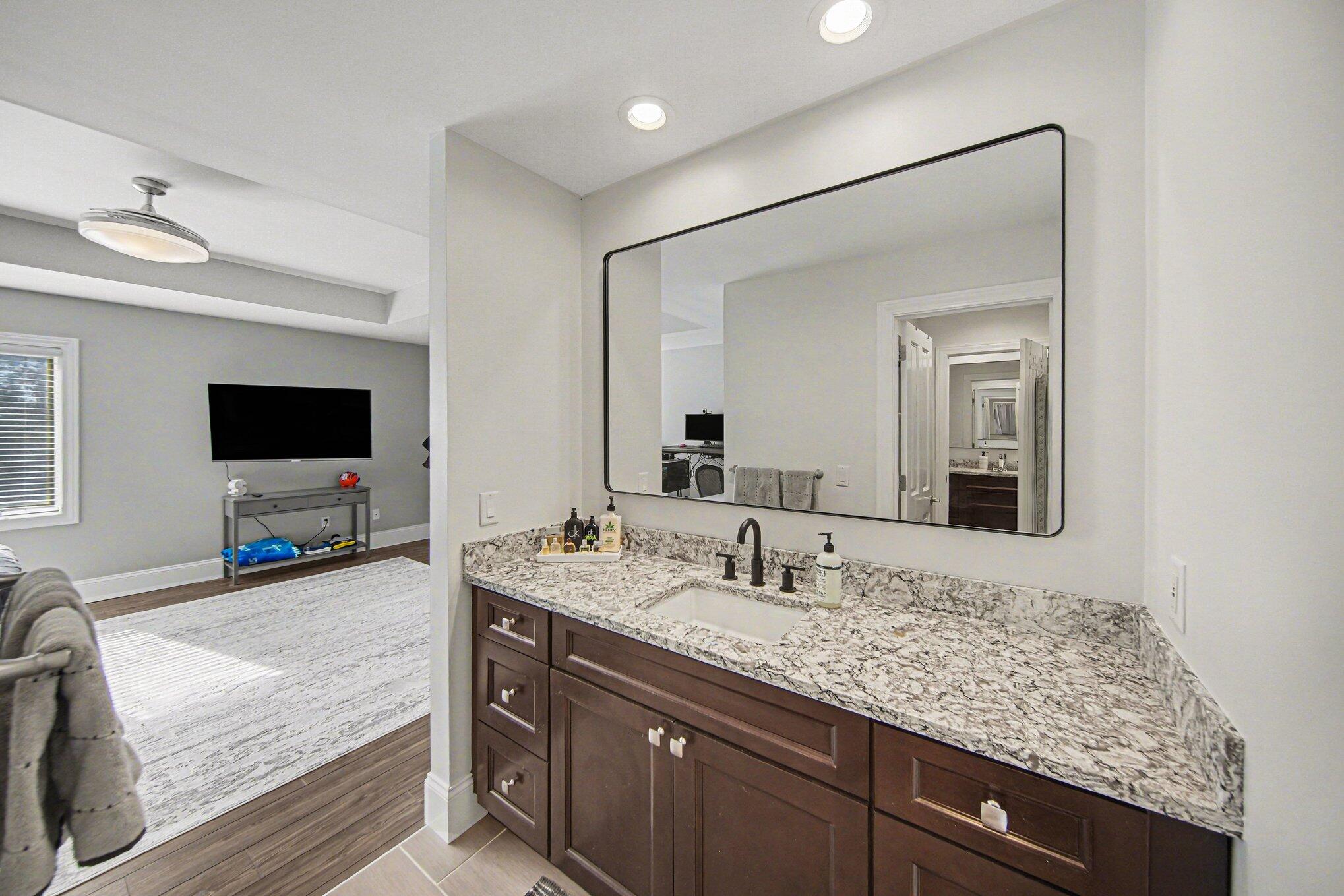 5050 Village Road Saline, MI 48176 - Photo 81 of 168 075_file_3799